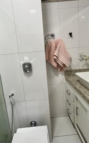 Apartamento à venda com 130m², 3 quartos e 1 vaga Apartamento à venda com 130m², 3 quartos e 1 vagaSuite