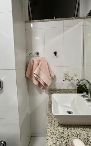 Apartamento à venda com 130m², 3 quartos e 1 vaga Apartamento à venda com 130m², 3 quartos e 1 vagaSuite