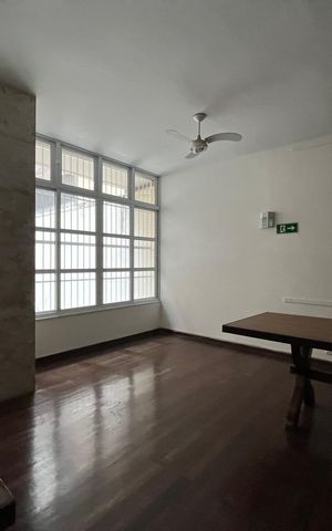 Apartamento à venda com 130m², 3 quartos e 1 vaga Apartamento à venda com 130m², 3 quartos e 1 vagaÁrea comum - Salão de festas