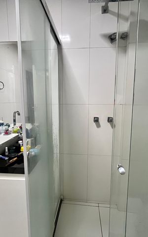 Apartamento à venda com 130m², 3 quartos e 1 vaga Apartamento à venda com 130m², 3 quartos e 1 vagaBanheiro social