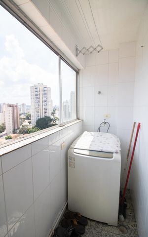 Apartamento à venda com 56m², 2 quartos e 1 vaga Apartamento à venda com 56m², 2 quartos e 1 vagaÁREA DE SERVIÇO