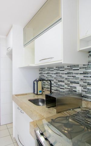 Apartamento à venda com 60m², 2 quartos e 2 vagas Apartamento à venda com 60m², 2 quartos e 2 vagasCozinha