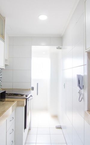 Apartamento à venda com 60m², 2 quartos e 2 vagas Apartamento à venda com 60m², 2 quartos e 2 vagasCozinha