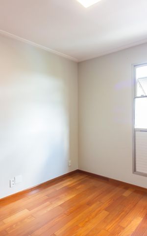 Apartamento à venda com 92m², 3 quartos e 2 vagas Apartamento à venda com 92m², 3 quartos e 2 vagasQuarto 1