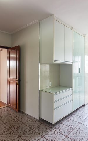 Apartamento à venda com 92m², 3 quartos e 2 vagas Apartamento à venda com 92m², 3 quartos e 2 vagasCozinha