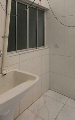Casa para alugar com 70m², 2 quartos e sem vaga