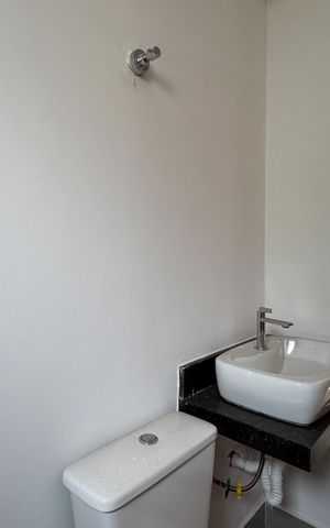 Apartamento à venda com 55m², 2 quartos e 1 vagaBanheiro Social