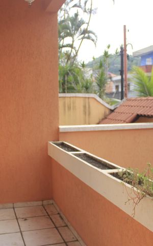 Casa à venda com 278m², 5 quartos e 3 vagasVaranda