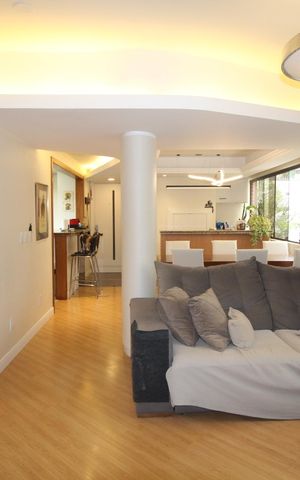 Apartamento à venda com 103m², 3 quartos e 2 vagasSala