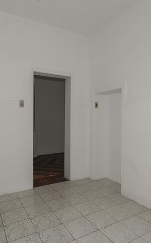 Casa à venda com 350m², 4 quartos e 2 vagasCozinha