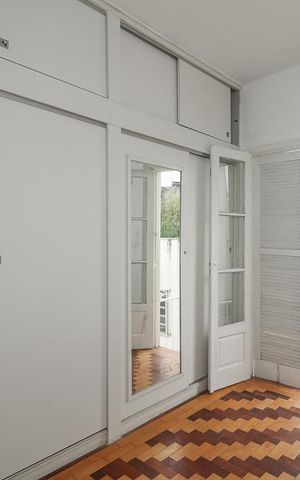 Casa à venda com 350m², 4 quartos e 2 vagasQuarto 4