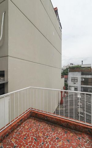 Casa à venda com 350m², 4 quartos e 2 vagasVaranda Quarto 4