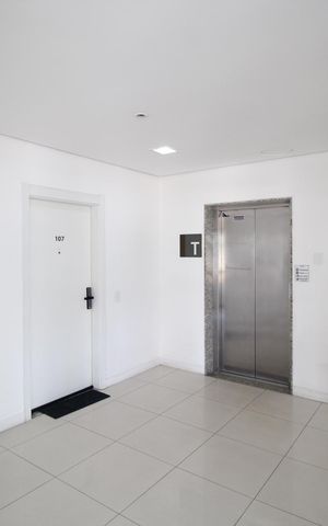 Apartamento à venda com 67m², 2 quartos e 1 vagaCorredor