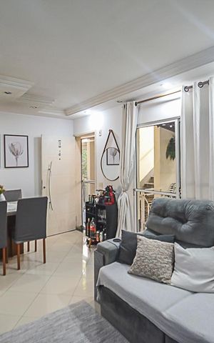 Casa de condomínio à venda com 73m², 3 quartos e 1 vaga Casa de condomínio à venda com 73m², 3 quartos e 1 vagaSala
