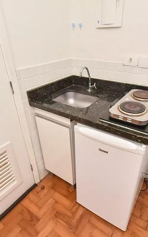 Studio à venda com 320m², 12 quartos e 2 vagas Studio à venda com 320m², 12 quartos e 2 vagasBanheiro
