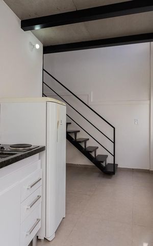 Studio à venda com 320m², 12 quartos e 2 vagas Studio à venda com 320m², 12 quartos e 2 vagasCozinha
