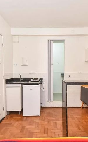 Studio à venda com 320m², 12 quartos e 2 vagas Studio à venda com 320m², 12 quartos e 2 vagasCozinha