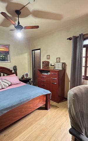 Casa à venda com 133m², 3 quartos e 1 vagaSuíte