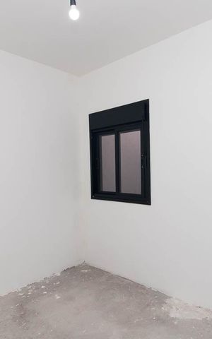 Casa à venda com 300m², 4 quartos e 4 vagas Casa à venda com 300m², 4 quartos e 4 vagasQuarto Suíte 3