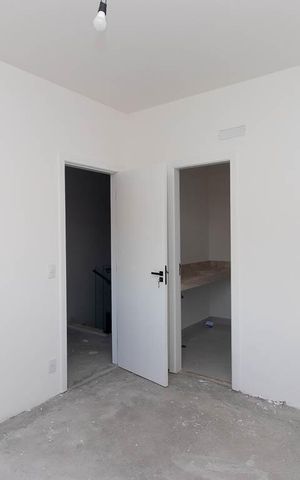 Casa à venda com 300m², 4 quartos e 4 vagas Casa à venda com 300m², 4 quartos e 4 vagasQuarto Suíte Americana 1