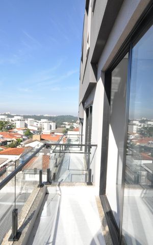 Casa à venda com 300m², 4 quartos e 4 vagasSacada da Sala