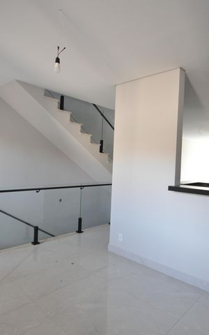 Casa à venda com 300m², 4 quartos e 4 vagasSala de Jantar