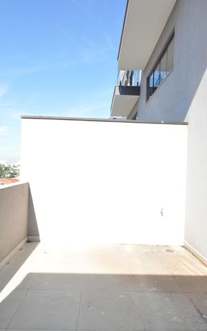 Casa à venda com 300m², 4 quartos e 4 vagasVaranda