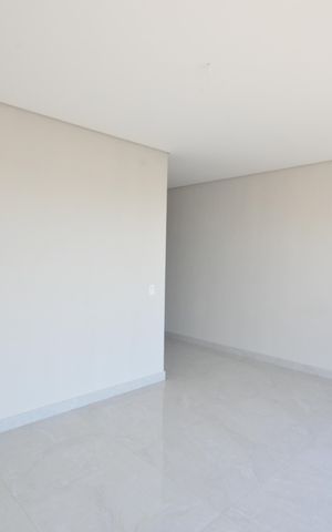 Casa à venda com 300m², 4 quartos e 4 vagasSala