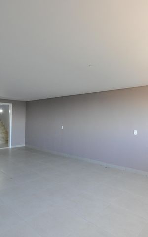 Casa à venda com 300m², 4 quartos e 4 vagasGaragem