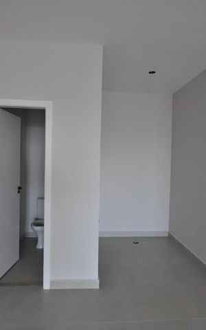 Casa à venda com 300m², 4 quartos e 4 vagasSalão de Festas