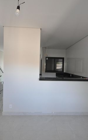 Casa à venda com 300m², 4 quartos e 4 vagasSala de Jantar