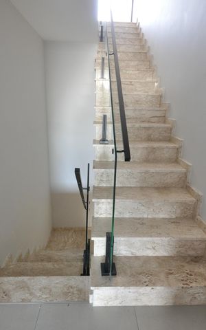 Casa à venda com 360m², 4 quartos e 4 vagasÁrea comum