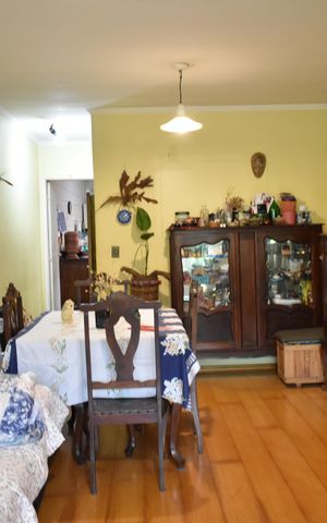Casa à venda com 250m², 4 quartos e 3 vagasSala