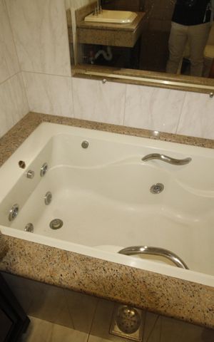 Casa à venda com 360m², 8 quartos e 2 vagasBanheiro da Suíte 2