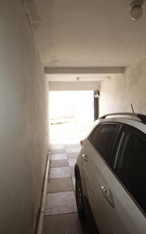 Casa à venda com 360m², 8 quartos e 2 vagasGaragem