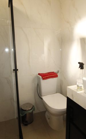 Casa à venda com 360m², 8 quartos e 2 vagasBanheiro da Suíte
