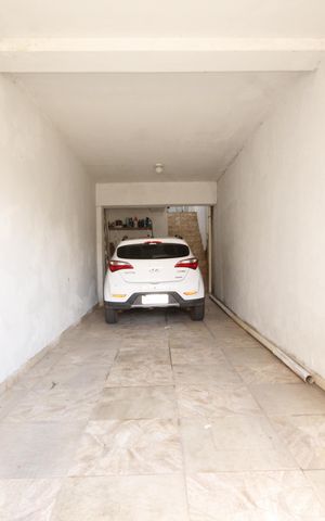Casa à venda com 360m², 8 quartos e 2 vagasGaragem