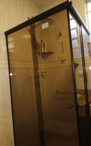 Casa à venda com 360m², 8 quartos e 2 vagasBanheiro da Suíte 2