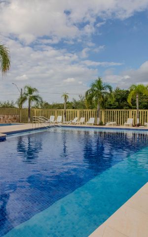 Casa de condomínio à venda com 121m², 3 quartos e 1 vaga Casa de condomínio à venda com 121m², 3 quartos e 1 vagaÁrea comum - Piscina