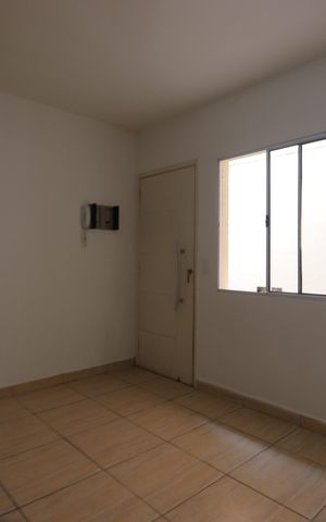 Casa de condomínio para alugar com 117m², 2 quartos e 1 vagaSala
