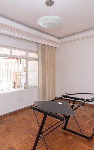 Casa à venda com 120m², 4 quartos e 2 vagasSala