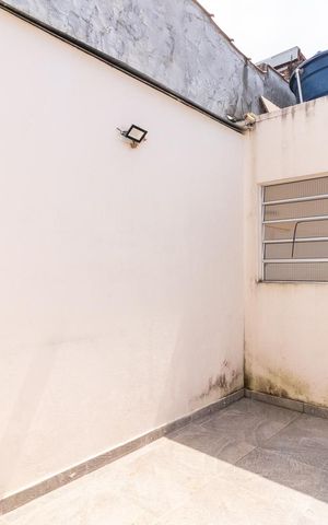Casa à venda com 120m², 4 quartos e 2 vagasÁrea de Serviço