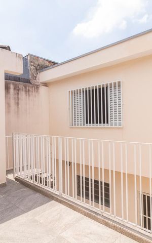 Casa à venda com 120m², 4 quartos e 2 vagasÁrea de Serviço