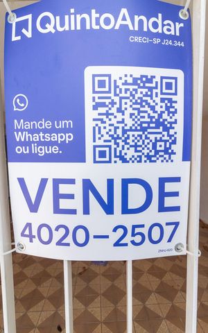 Casa à venda com 120m², 4 quartos e 2 vagasPlaquinha ZNHJ-620