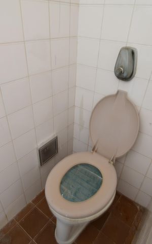 Apartamento à venda com 100m², 3 quartos e 2 vagasBanheiro de serviço
