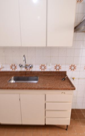 Apartamento à venda com 100m², 3 quartos e 2 vagasCozinha