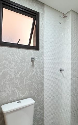 Apartamento à venda com 55m², 2 quartos e 1 vagaBanheiro - Suíte 