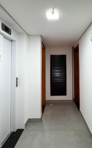 Apartamento à venda com 55m², 2 quartos e 1 vagaHall