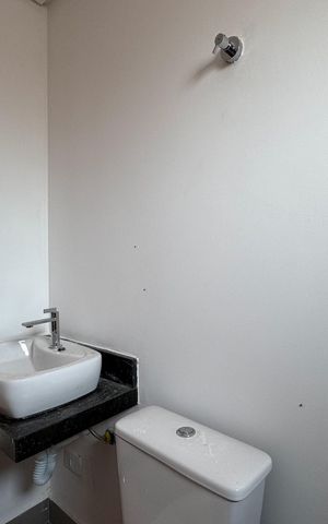 Apartamento à venda com 55m², 2 quartos e 1 vaga Apartamento à venda com 55m², 2 quartos e 1 vagaBanheiro Social