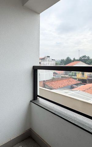 Apartamento à venda com 55m², 2 quartos e 1 vaga Apartamento à venda com 55m², 2 quartos e 1 vagaSacada